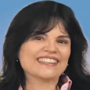 Dra. Lenira Gaede Senesi
